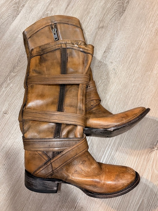 Stetson Shoes - Y2K Stetson Harness/Biker Style Leather Boots – Women’s Size 6 USA